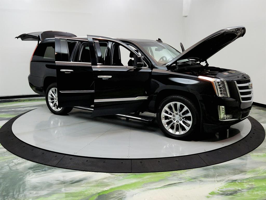 2019 Cadillac Escalade ESV Premium Luxury photo 10