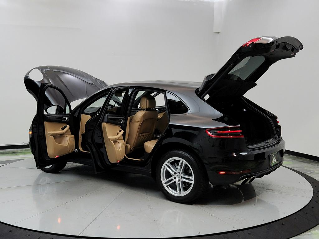 2018 Porsche Macan S photo 12