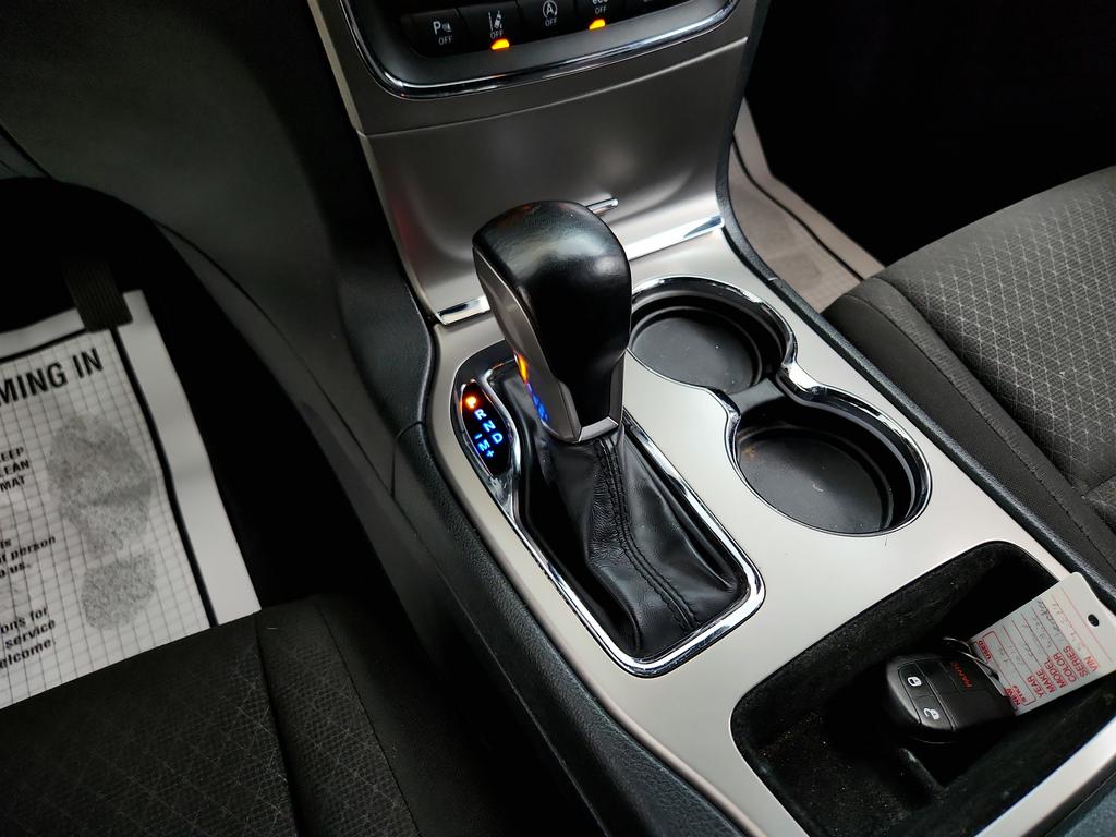 2021 Jeep Grand Cherokee Laredo E - Photo 18