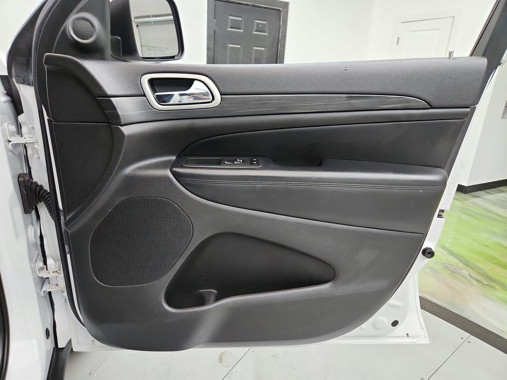 2021 Jeep Grand Cherokee Laredo E - Photo 26