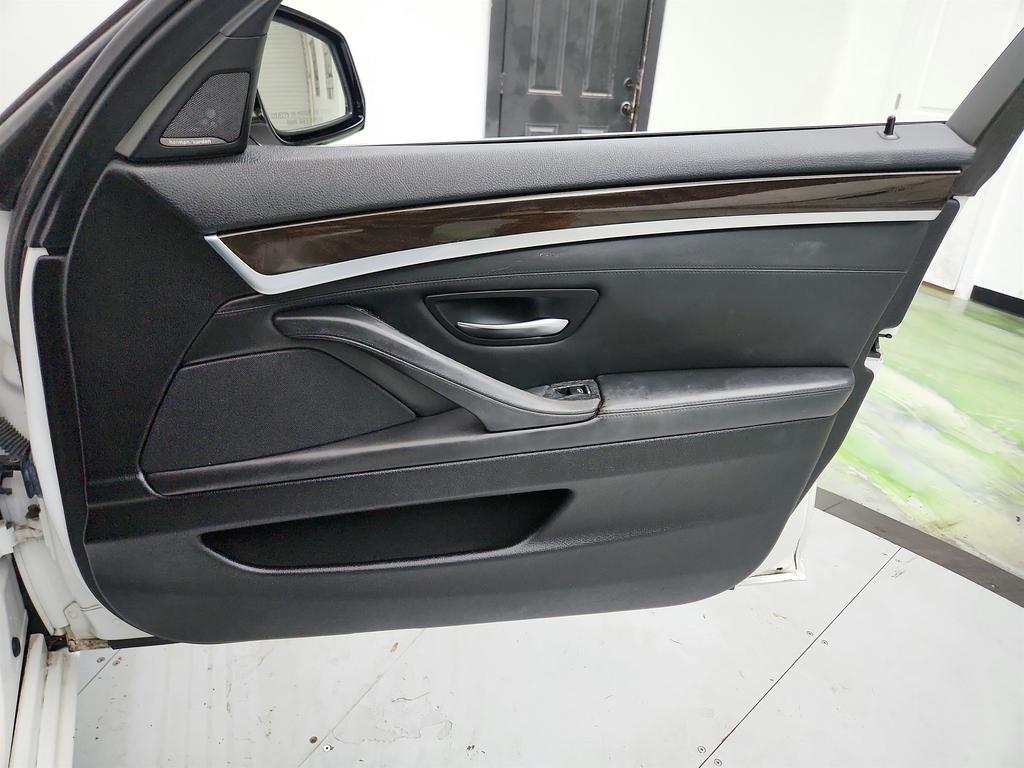 View 16