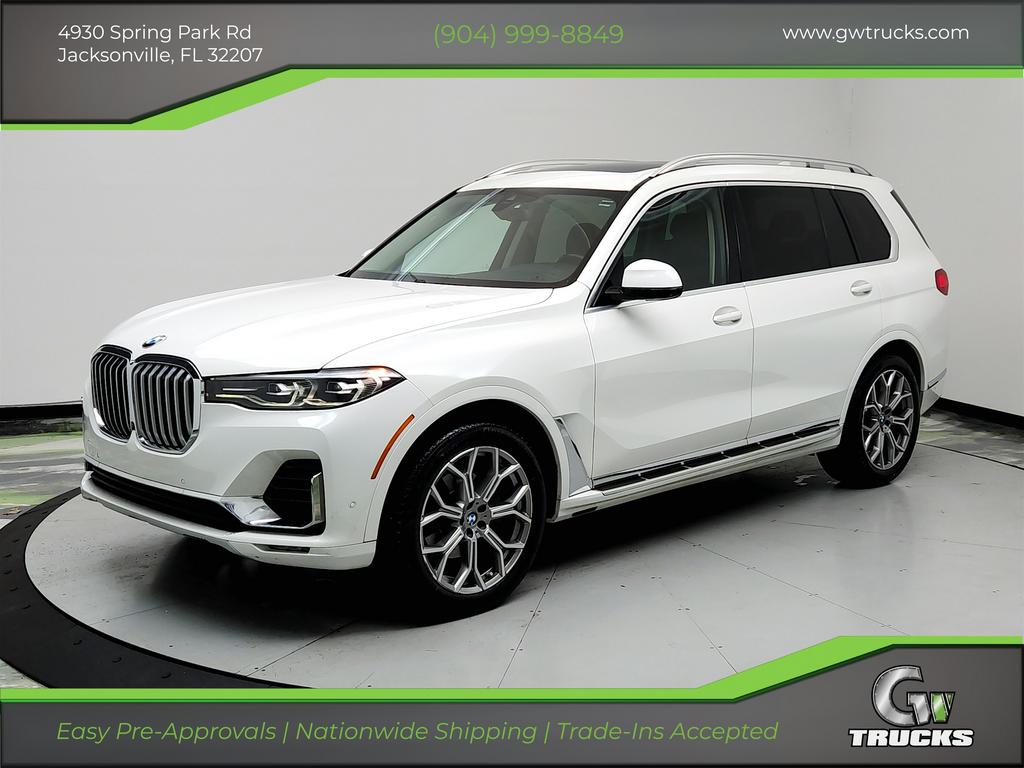 2021 BMW X7 40i's photo
