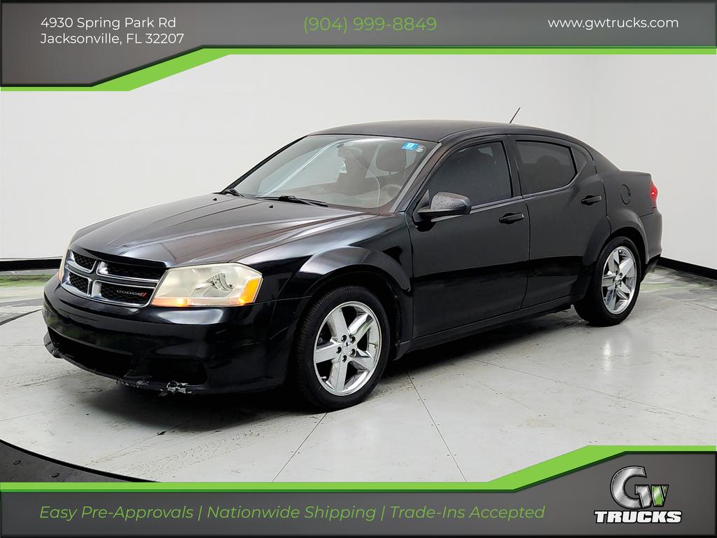2013 Dodge Avenger SE's photo