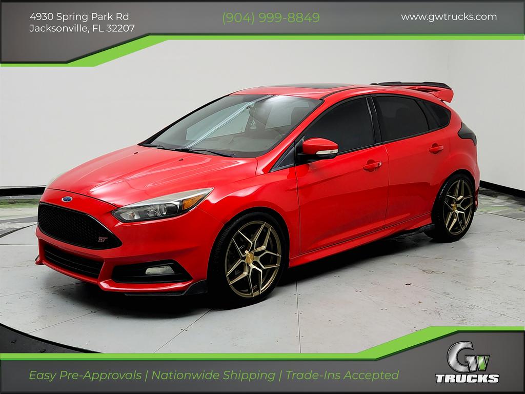 2015 Ford Focus ST's photo