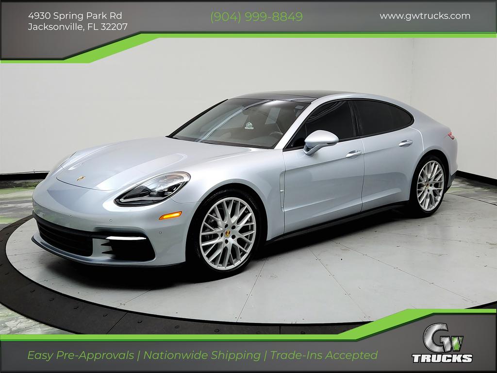 2018 Porsche Panamera 4