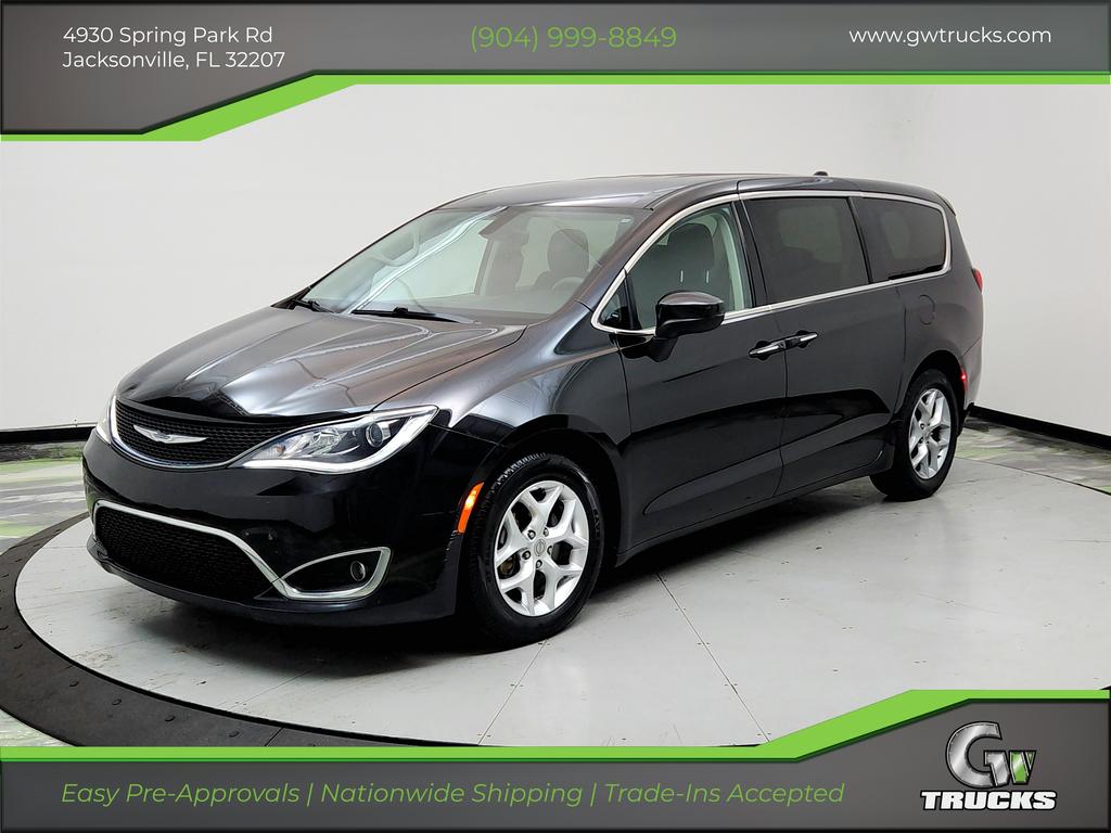 2017 Chrysler Pacifica Touring Plus