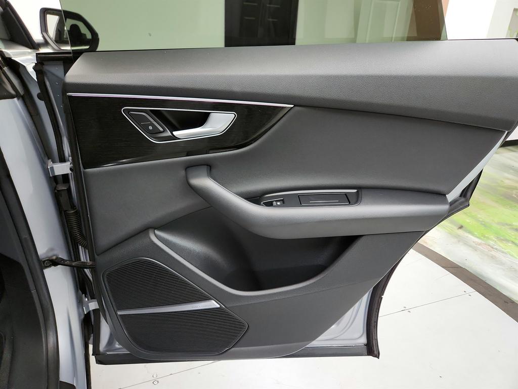 2019 Audi Q8 Premium Plus - Photo 30