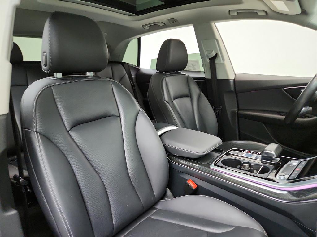 2019 Audi Q8 Premium Plus - Photo 27