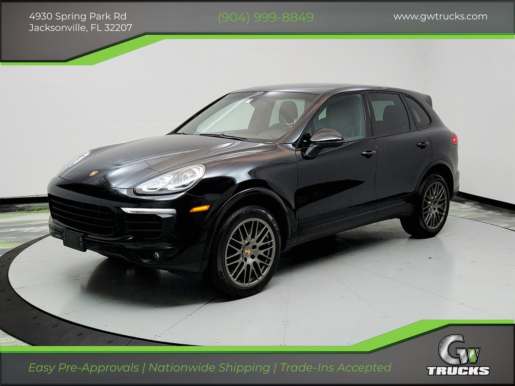 2017 Porsche Cayenne Platinum Edition's photo