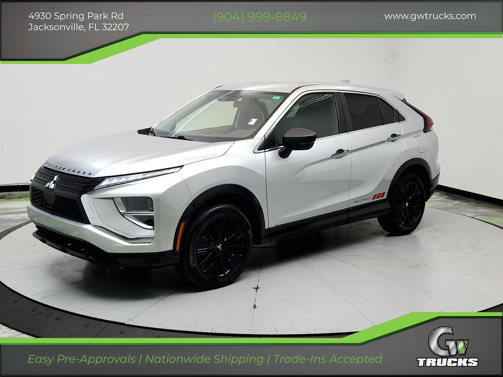 2022 Mitsubishi Eclipse Cross LE S-AWC's photo