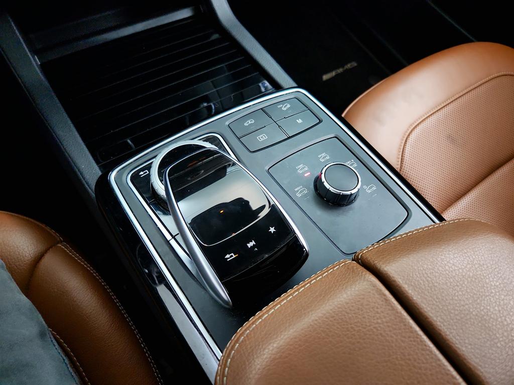 2019 Mercedes-Benz GLE-Class AMG GLE43 - Photo 19