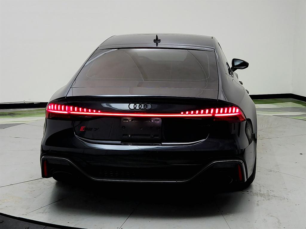 2022 Audi RS 7 7