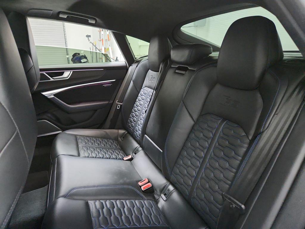 2022 Audi RS 7 25