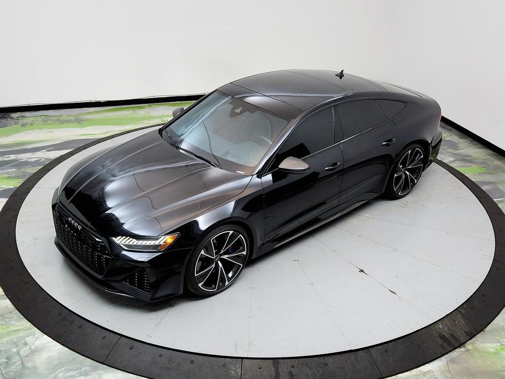2022 Audi RS 7 33