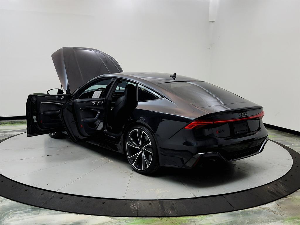 2022 Audi RS 7 13