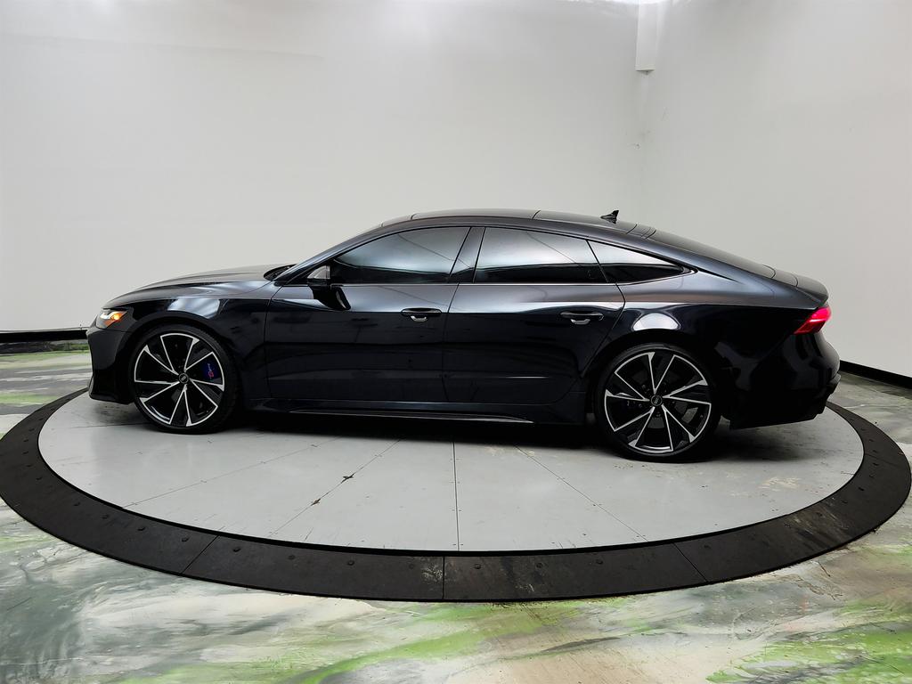 2022 Audi RS 7 9