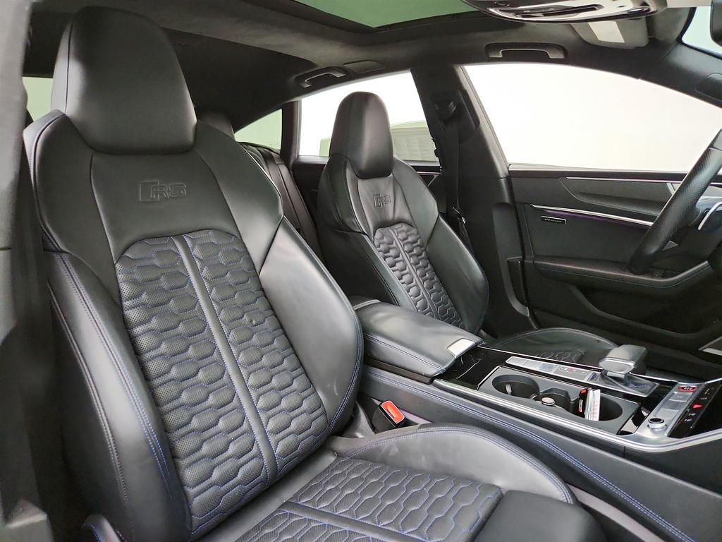 2022 Audi RS 7 28