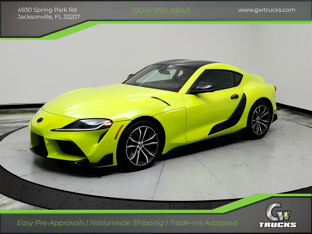 2021 Toyota Supra 2.0's photo