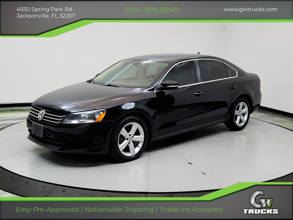 2013 Volkswagen Passat 2.5L SE w/Sunroof & Nav Auto's photo