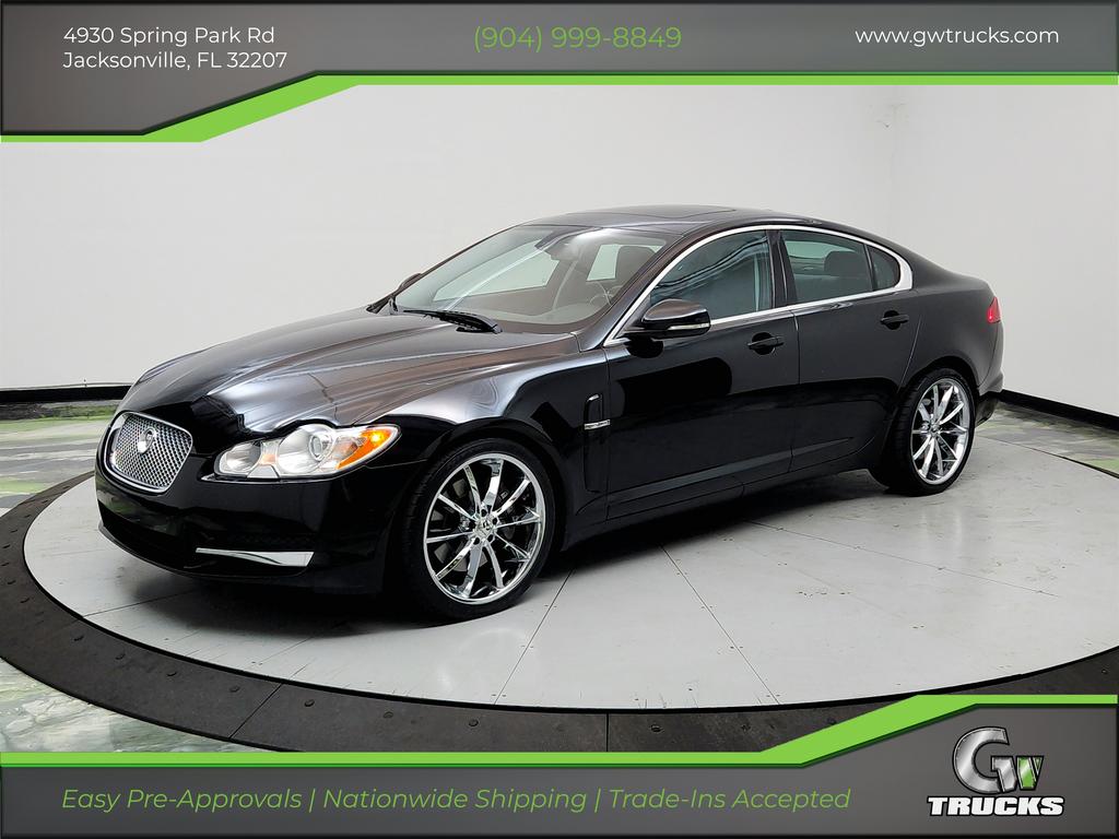 2011 Jaguar XF -'s photo