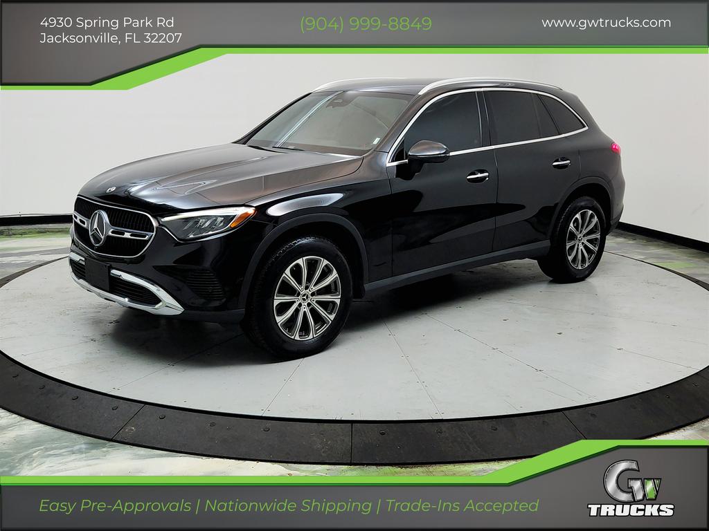 2024 Mercedes-Benz GLC GLC 300's photo