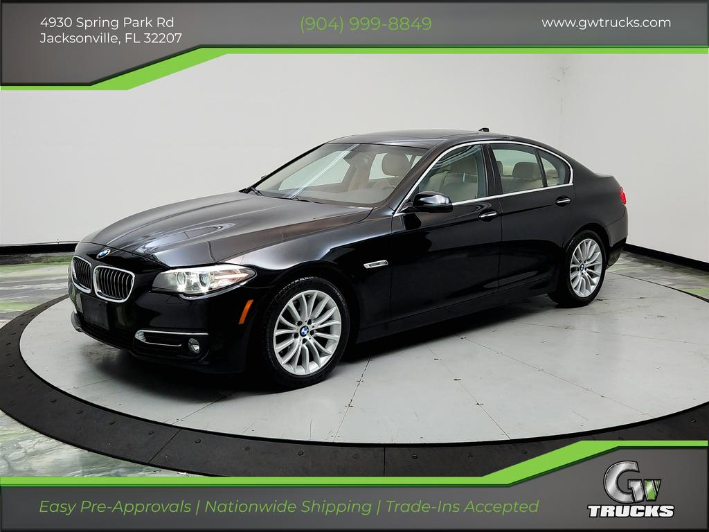 2015 BMW 5 Series 528i Sedan's photo