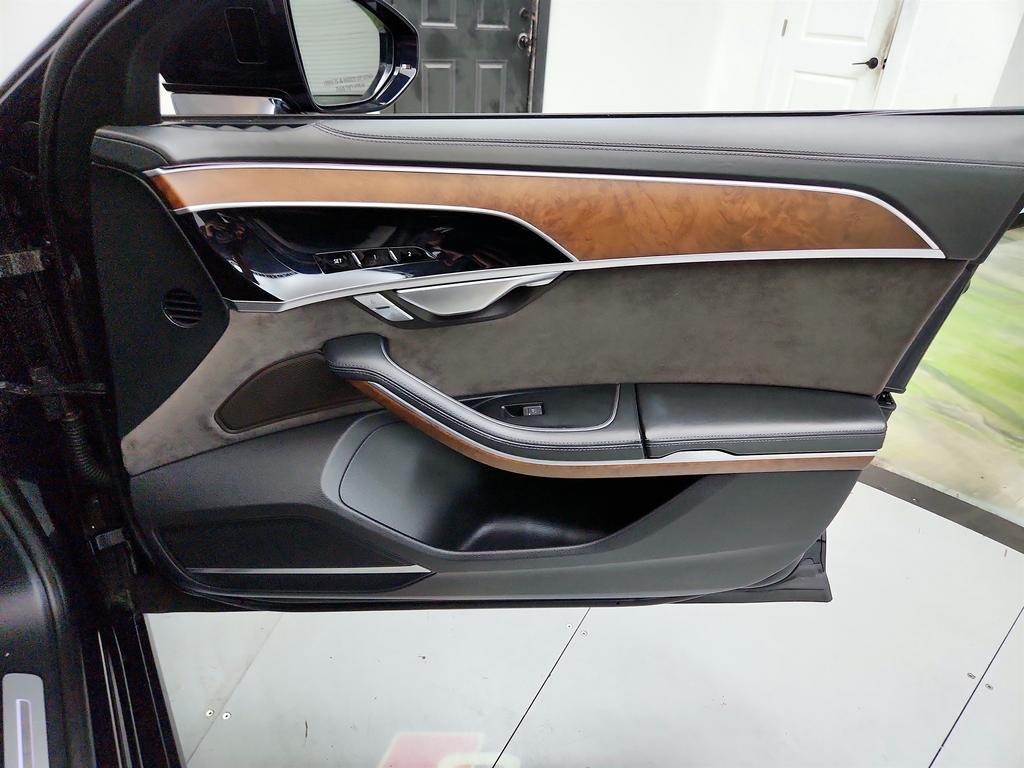 2021 Audi A8 Base - Photo 26