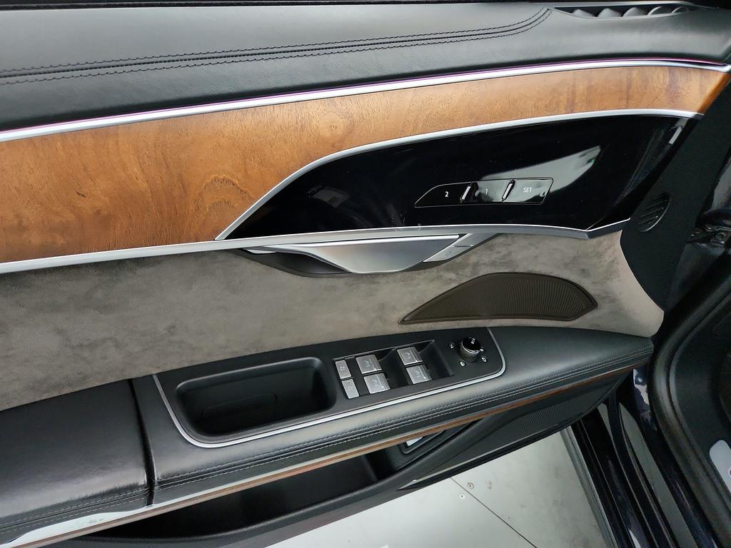 2021 Audi A8 Base - Photo 20