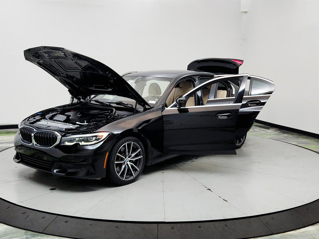 2020 BMW 3 Series 330i - Photo 9