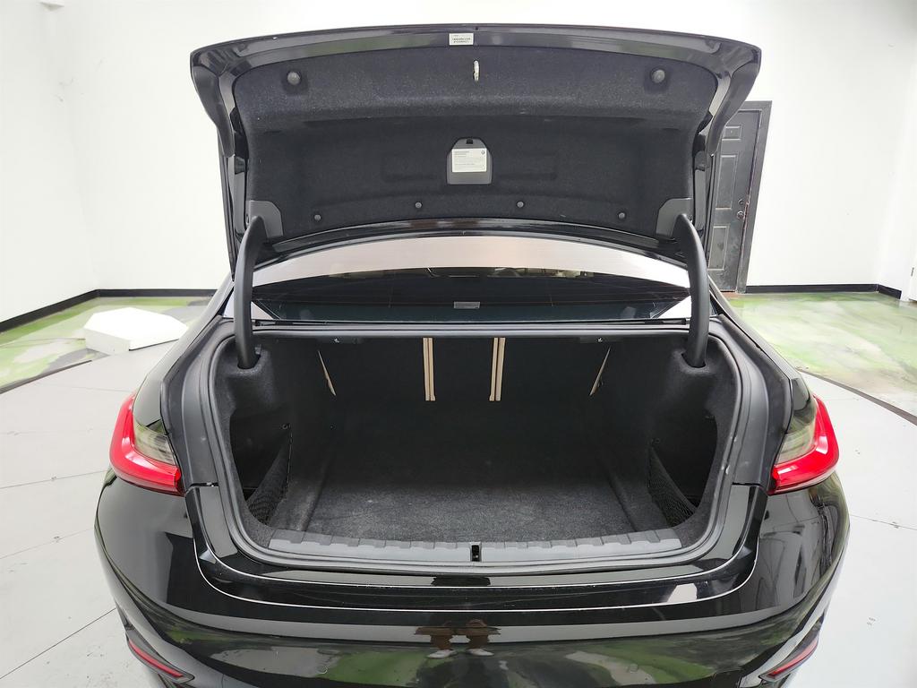 2020 BMW 3 Series 330i - Photo 32