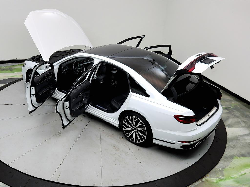 2023 Audi A8 41
