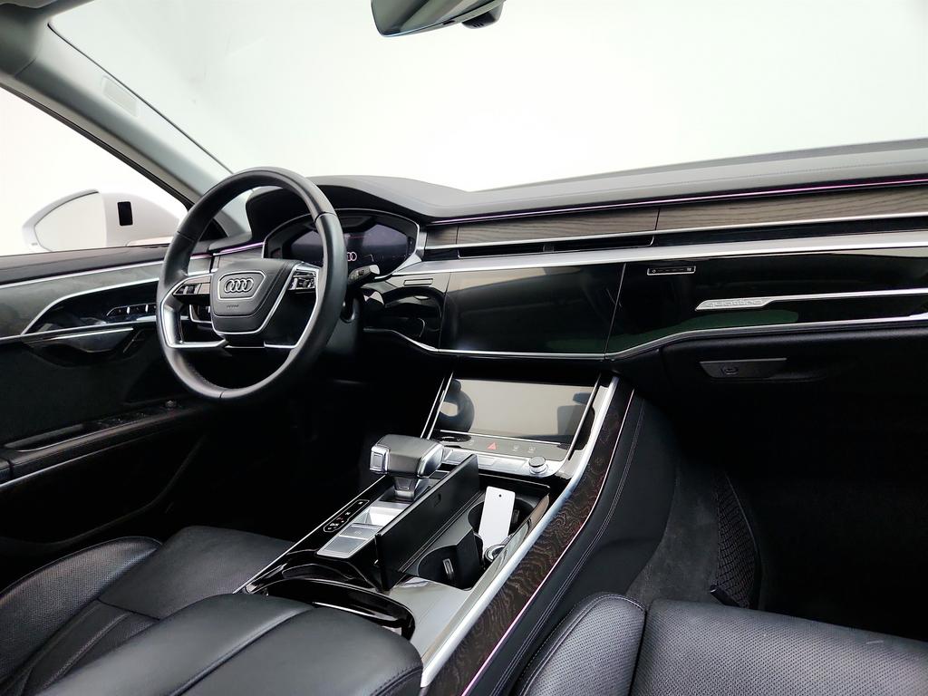 2023 Audi A8 27