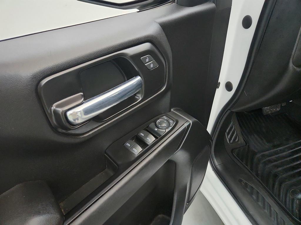 2022 Chevrolet Silverado 1500 Limited Custom - Photo 19