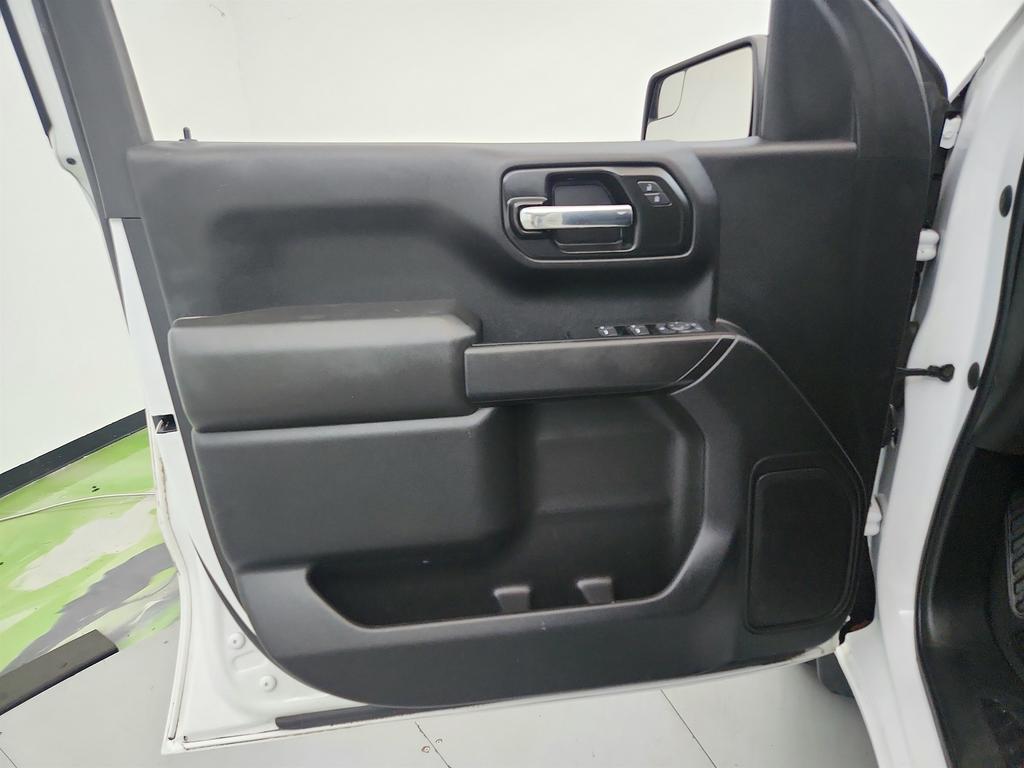 2022 Chevrolet Silverado 1500 Limited Custom - Photo 20
