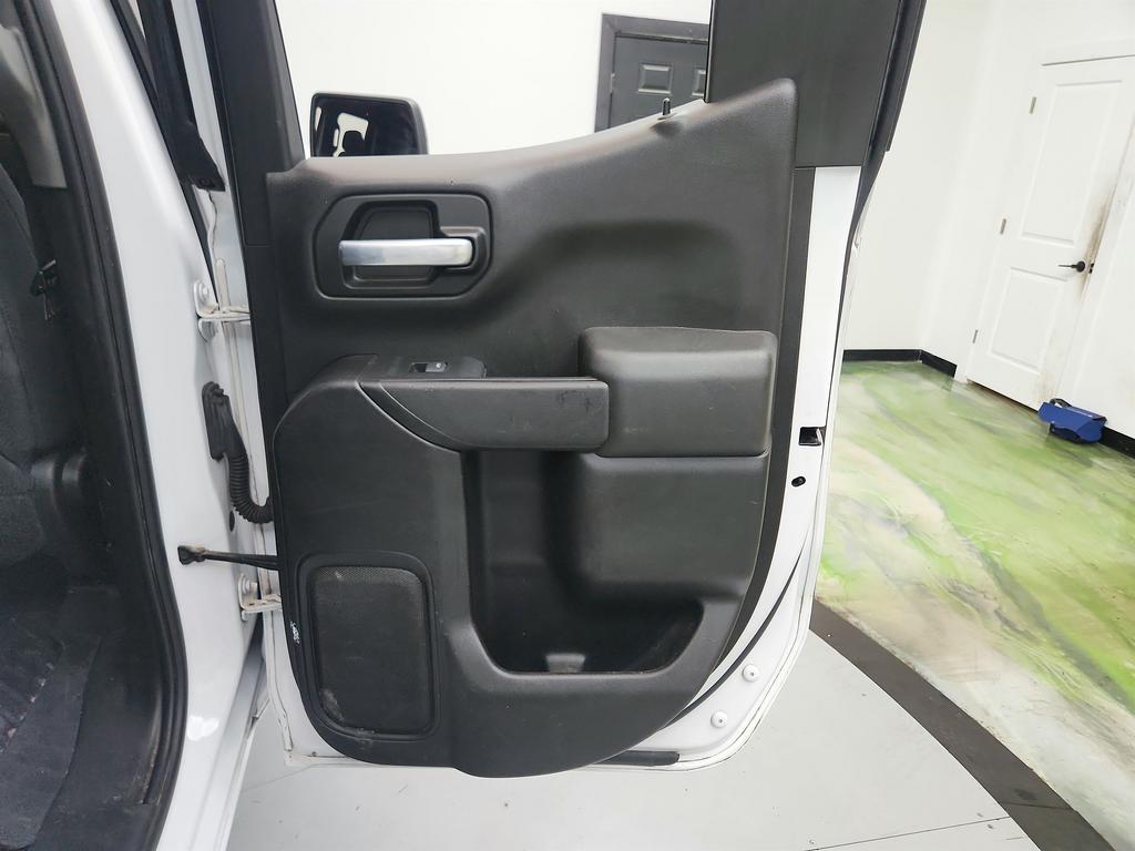 2022 Chevrolet Silverado 1500 Limited Custom - Photo 28