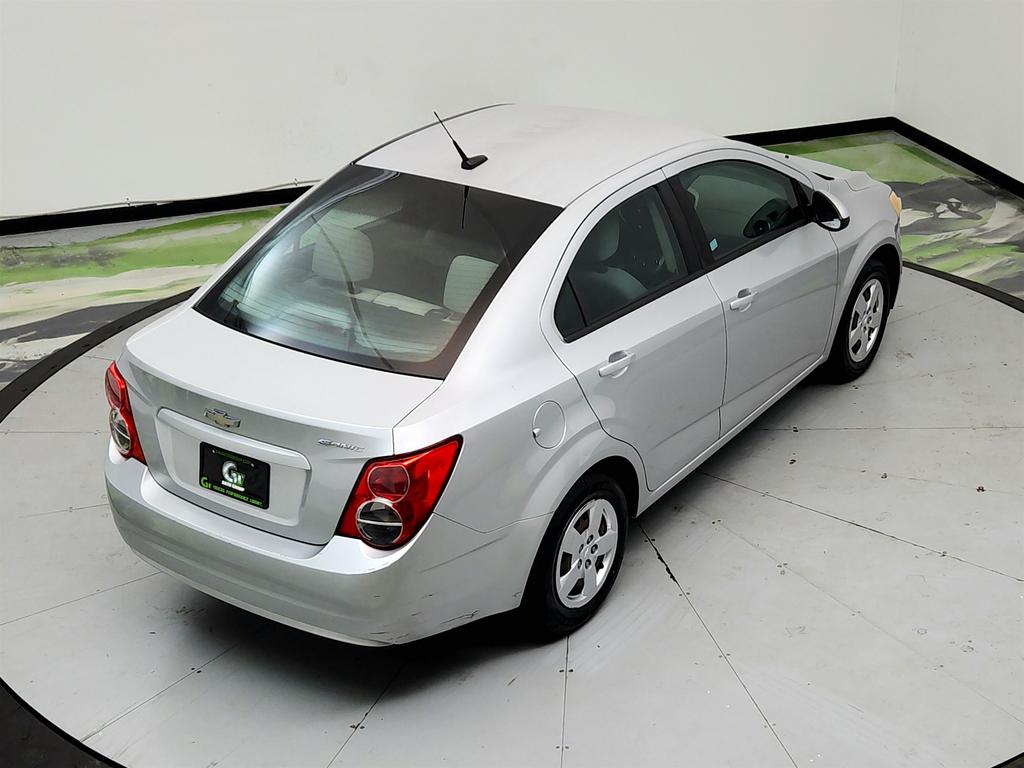 2014 Chevrolet Sonic 35