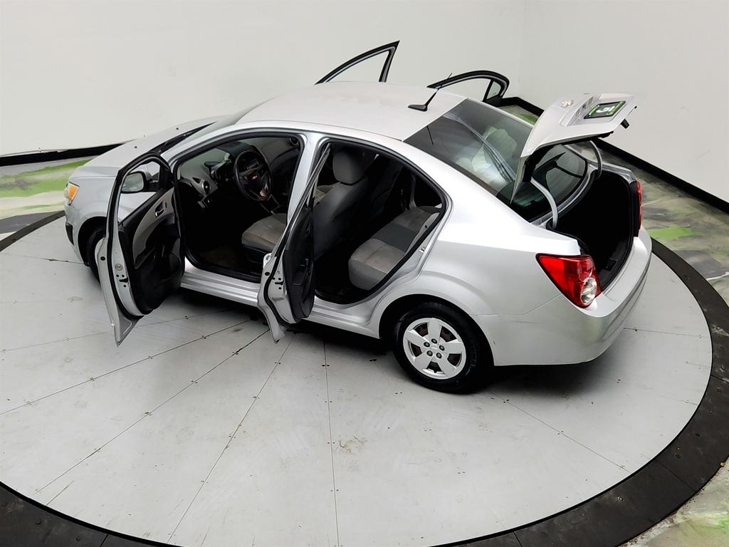 2014 Chevrolet Sonic 42