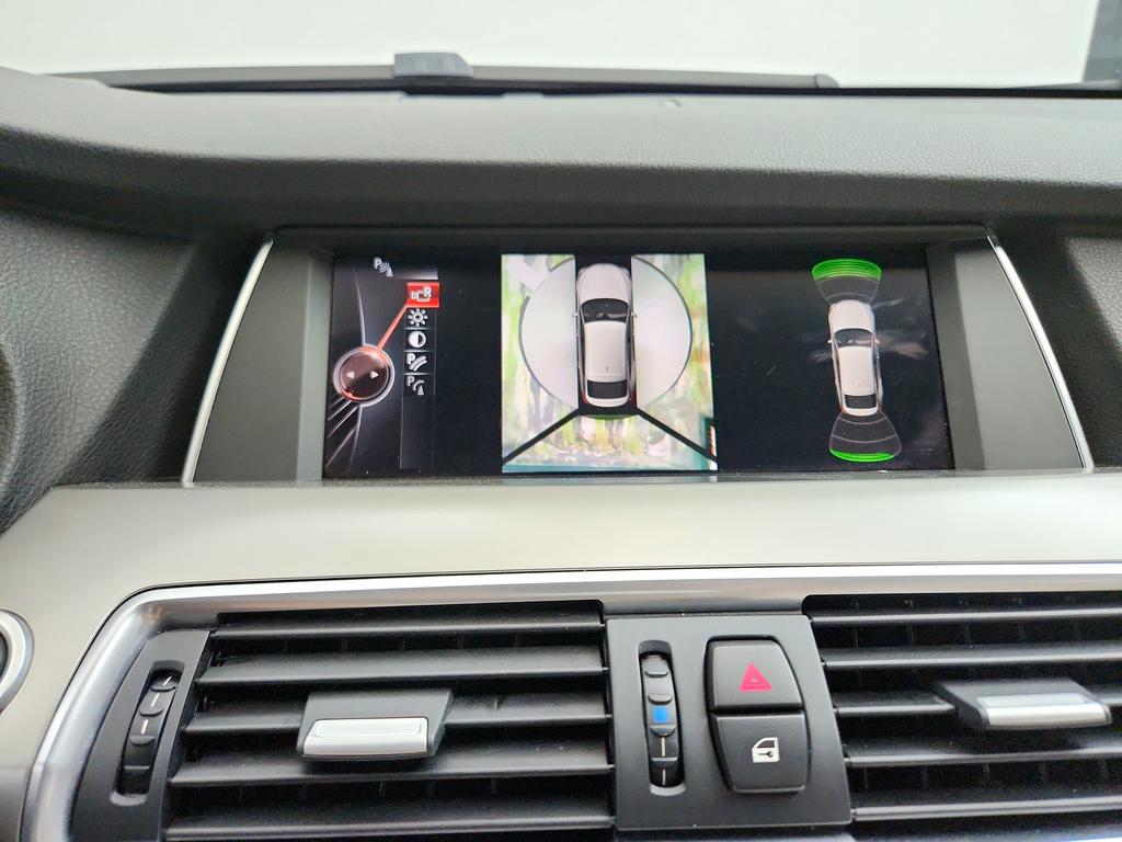 2017 BMW 5 Series 535i - Photo 21