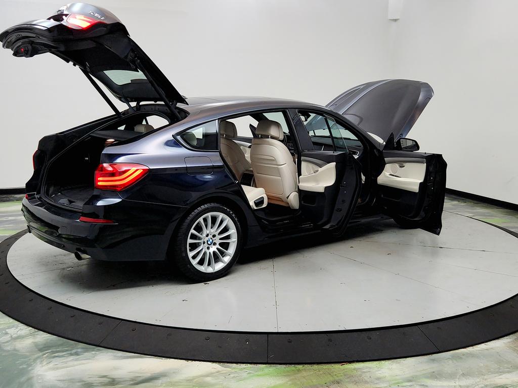 2017 BMW 5 Series 535i - Photo 11