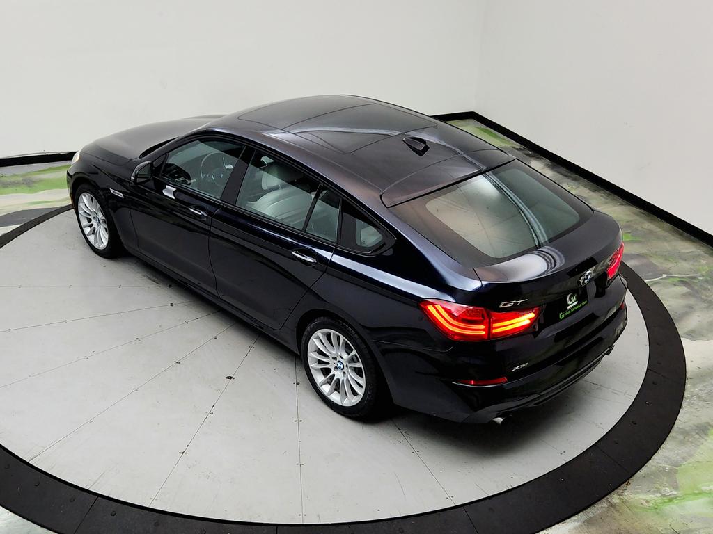 2017 BMW 5 Series 535i - Photo 40